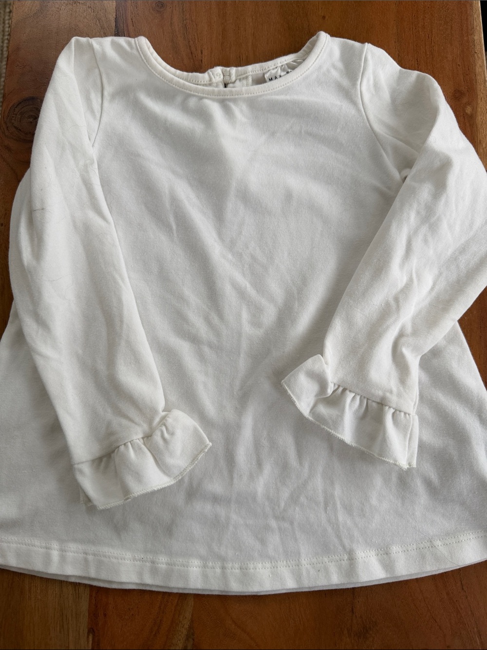 NWOT Max Studio Ruffle Cuff Long-Sleeve Tee